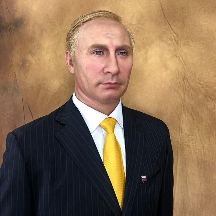 Vladimir Putin 1:1 Hyper Realistic Lifelike Human Replicas